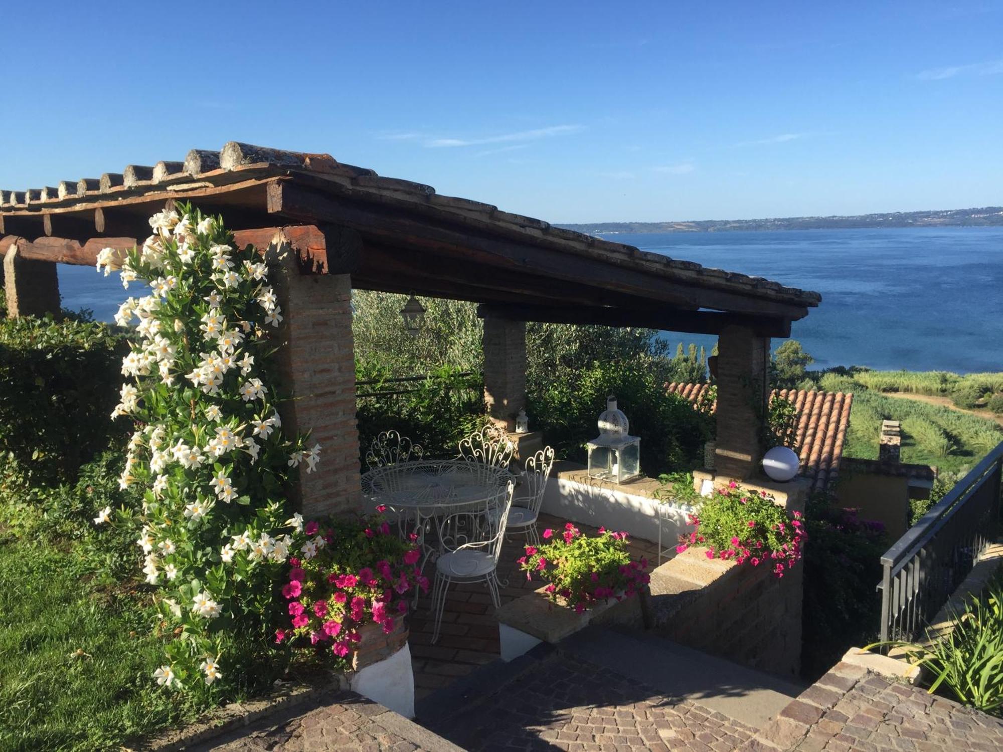 Villa Sul Lago A 35 Minuti Da Roma Trevignano Romano Buitenkant foto